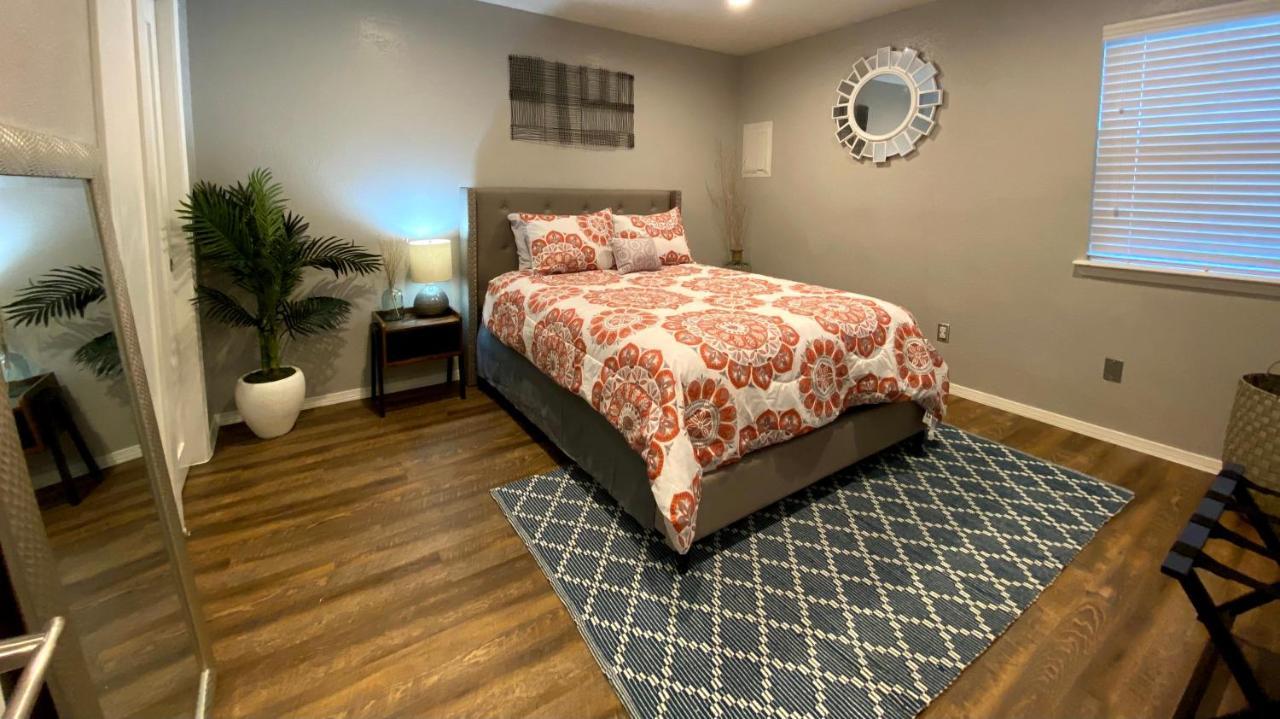 Evie'S Campus-Close 2 Bedroom Luxury Оклахома Сити Екстериор снимка