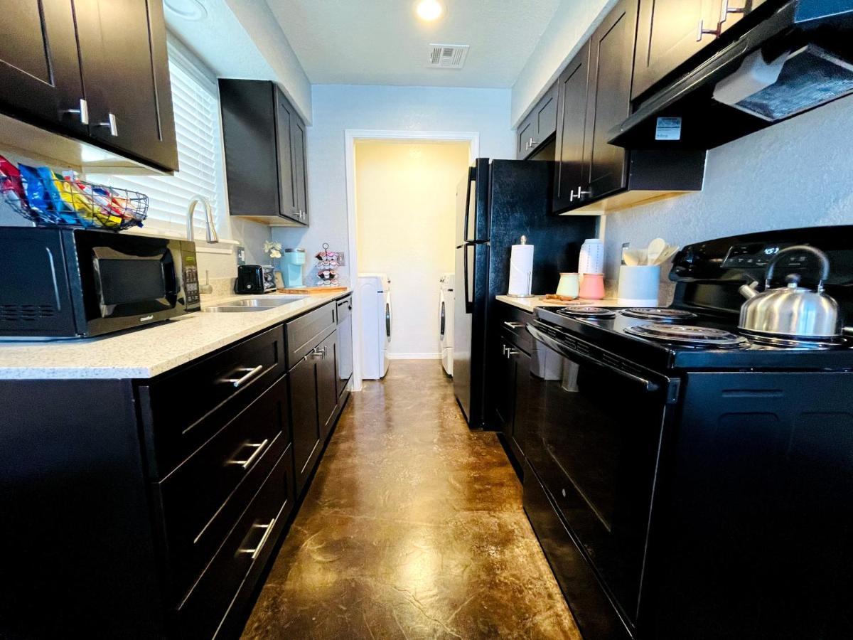 Evie'S Campus-Close 2 Bedroom Luxury Оклахома Сити Екстериор снимка