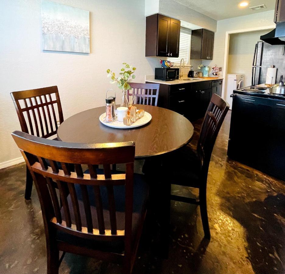 Evie'S Campus-Close 2 Bedroom Luxury Оклахома Сити Екстериор снимка